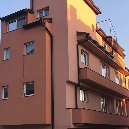 Central House Благоэвгард Экстерьер фото